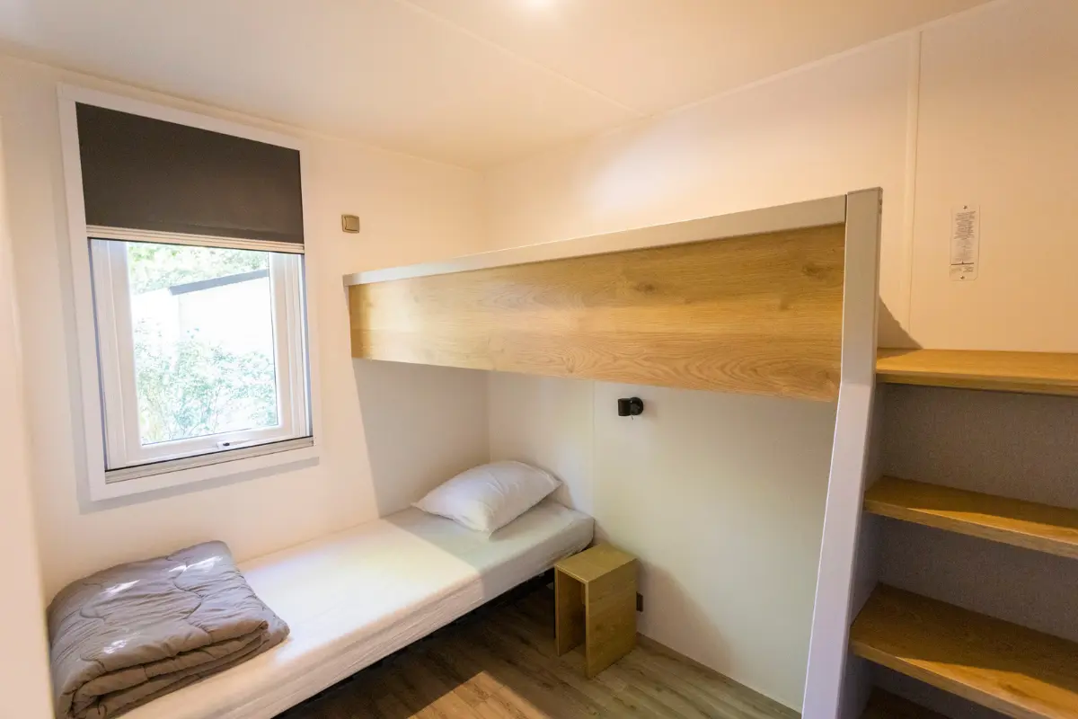 Chambre mobil home superpose
